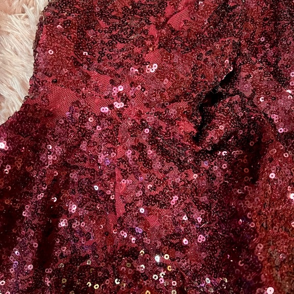 Fashion NOVA Wynn Sequin Dress Burgundy/combo rose gold ombré Size L - Picture 8 of 10